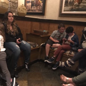 LongHorn Steakhouse - Steakhouses Near Me - Midvale, Utah