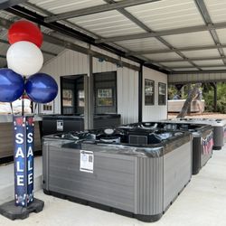 HillCountry Hot Tubs - Locally owned and operated, we strive to provide our customers with the best buying experience possible!