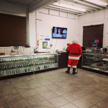Otis Collective - Santa Claus - Cannabis Dispensaries Near Me - Otis, Oregon Otis Collective - Santa Claus - Cannabis Dispensaries Near Me - Otis, Oregon