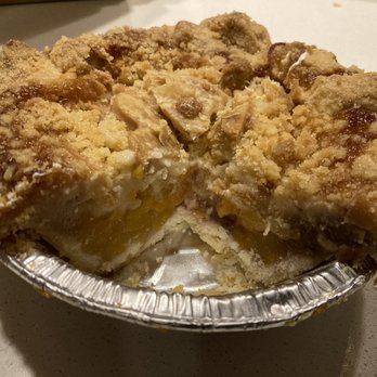 Maui Pie - Inside the 6" Strawberry Mango Pie - Bakeries Near Me - Kihei, Hawaii
