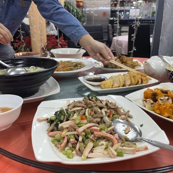Flo’s Taiwanese Cuisine - Taiwanese Near Me - Gaithersburg, Maryland