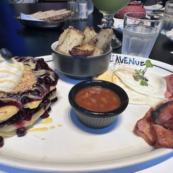 L’Avenue - Indecisive ( blueberry lemon pancakes and bacon and eggs) - Breakfast & Brunch Near Me - Toronto, Ontario L’Avenue - Indecisive ( blueberry lemon pancakes and bacon and eggs) - Breakfast & Brunch Near Me - Toronto, Ontario