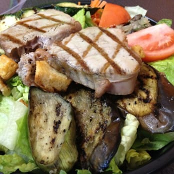 North Shore Grinds - Ago salad with grilled vegetables - Hawaiian Near Me - Honolulu, Hawaii North Shore Grinds - Ago salad with grilled vegetables - Hawaiian Near Me - Honolulu, Hawaii