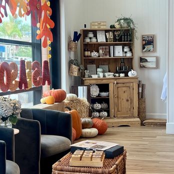 Harwood House - Cafes Near Me - Dana Point, California Harwood House - Cafes Near Me - Dana Point, California