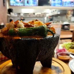 Molcajete Mixto