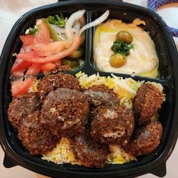 Al-Mustafa Market - falafel platter with rice
