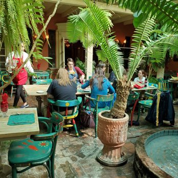 Double Eagle Restaurant - Gracious, well-trained servers will make your dining experience memorable. - Mexican Near Me - Mesilla, New Mexico