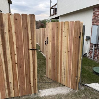 MMC Works - Wooden fence and gate installed - Decks & Railing Near Me