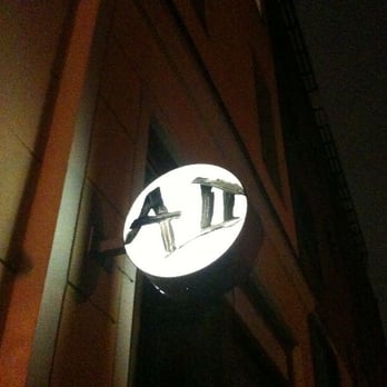 August II - Cocktail Bars Near Me - Berlin, BE