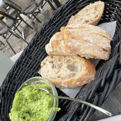 Bistro Björkvik - Pea pesto bread.