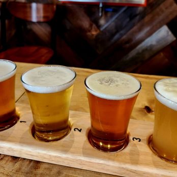 Crooked Mile Brewing Company - a flight of beers - Breweries Near Me - Almonte, Ontario Crooked Mile Brewing Company - a flight of beers - Breweries Near Me - Almonte, Ontario