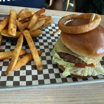 Cafe in the Park - Cowboy Burger - American Near Me - Galveston, Texas