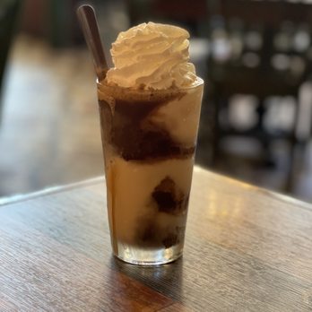 Schilo's - Root beer float - Delis Near Me - San Antonio, Texas