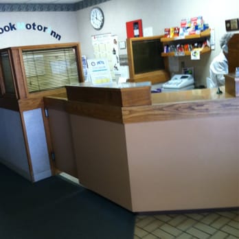 Chinook Motor Inn - Front desk - Hotels Near Me - Chinook, Montana Chinook Motor Inn - Front desk - Hotels Near Me - Chinook, Montana