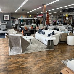 Amini's Galleria - Outdoor Furniture