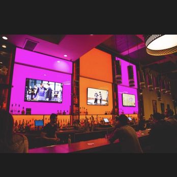 The Mixx Pasadena - Huge TVs! Picture perfect. - New American Near Me - Pasadena, California The Mixx Pasadena - Huge TVs! Picture perfect. - New American Near Me - Pasadena, California