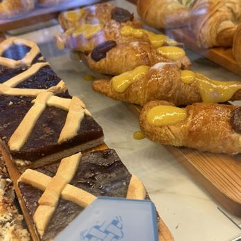 A Family - Something sweet? Can't go wrong. - Bakeries Near Me - Miami, Florida A Family - Something sweet? Can't go wrong. - Bakeries Near Me - Miami, Florida