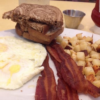 First Watch - Traditional breakfast dish - Cafes Near Me - Jacksonville, Florida