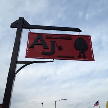 Pear Tree Kitchen & Bar - AJ's, Macon, MO - Steakhouses Near Me - Macon, Missouri Pear Tree Kitchen & Bar - AJ's, Macon, MO - Steakhouses Near Me - Macon, Missouri