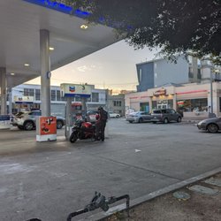 Chevron
