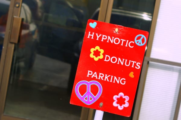 Hypnotic Donuts & Biscuits by null
