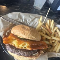 Fried Mac burger