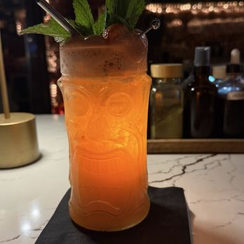 8 Reale OBAL - Fun tiki drink - Cocktail Bars Near Me - Orange Beach, Alabama