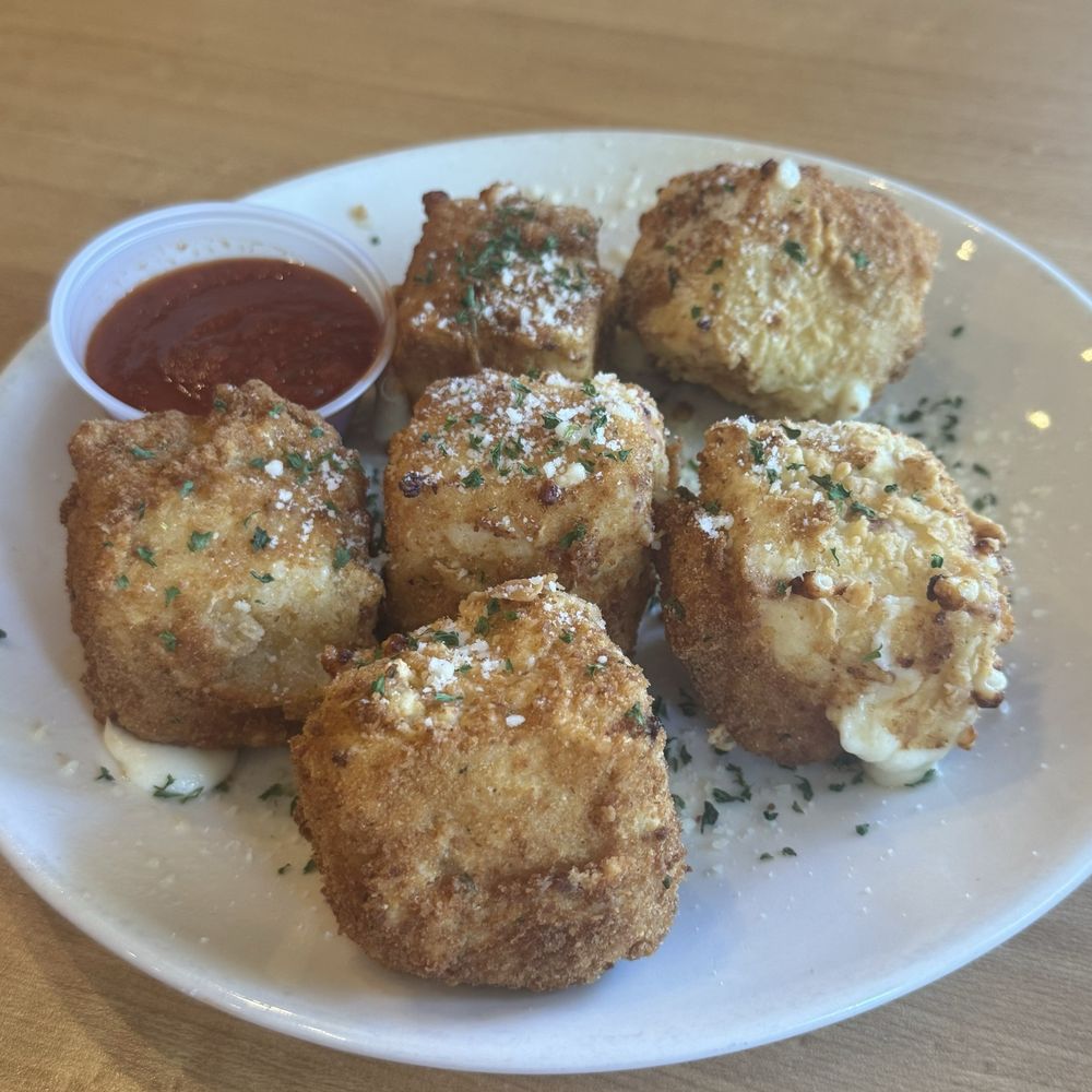 Nautical Whimsey - Mozzarella Cheese - Italian Near Me - Tupelo, Mississippi