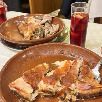 Asador Real - Conchinillo Ración - Steakhouses Near Me - Madrid, M Asador Real - Conchinillo Ración - Steakhouses Near Me - Madrid, M