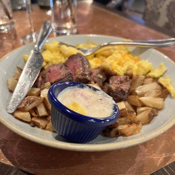 Le Moo - Mom's Steak and Eggs - Steakhouses Near Me - Louisville, Kentucky
