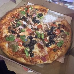 Supreme pizza Supreme pizza