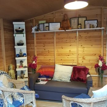 Psychic Medium Caressa - Supernatural Readings Near Me - Brentwood, ESS Psychic Medium Caressa - Supernatural Readings Near Me - Brentwood, ESS
