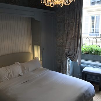 Hôtel Saint-Germain - Room 21 to the left. - Hotels Near Me - Paris, 75