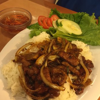 Egg Roll Number 1 - Stir fry beef with rice. So good! - Vietnamese Near Me - Indianapolis, Indiana