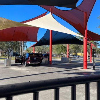 Clean Machine Car Wash - Front area - Car Wash Near Me - Tampa, Florida