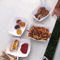 Hidden Creek Farms - Food from food truck and their home made sauces