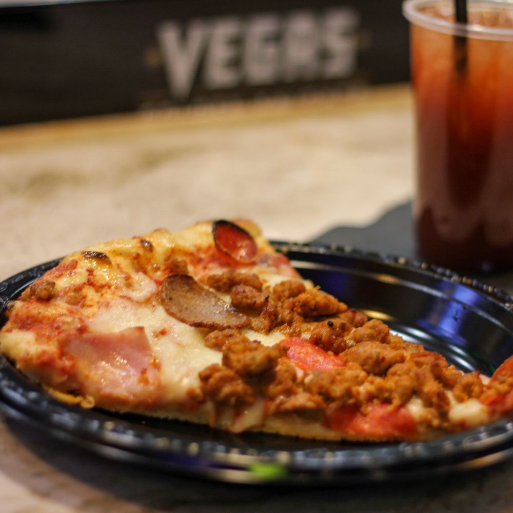 322 PIZZA BAR 159 Photos & 59 Reviews Pizza 322 Pizza Bar, Las