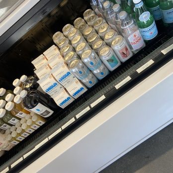 Blue Bottle Coffee - B Street - Cold to go drinks - Coffee & Tea Near Me - San Mateo, California