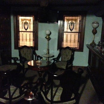 Jimenez Tobacco - It's like being able to smoke in you rich Cuban uncles house. - Tobacco Shops Near Me - Newark, New Jersey