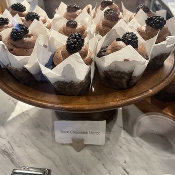Cakabakery - Dark chocolate merlot - Desserts Near Me - Grand Rapids, Michigan