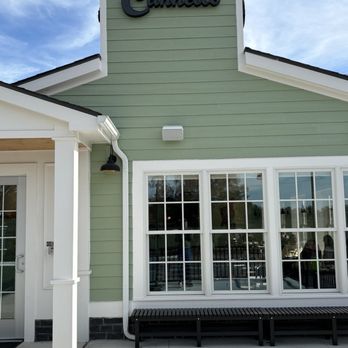 Cannelle - Street side view of business - Coffee & Tea Near Me - Keego Harbor, Michigan