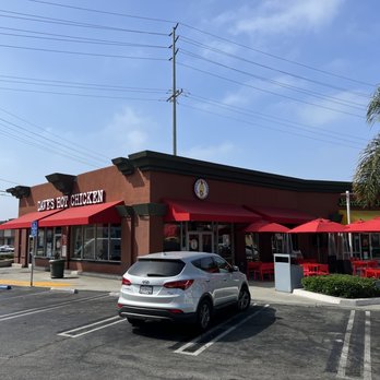 Dave's Hot Chicken - Chicken Shop Near Me - Los Angeles, California