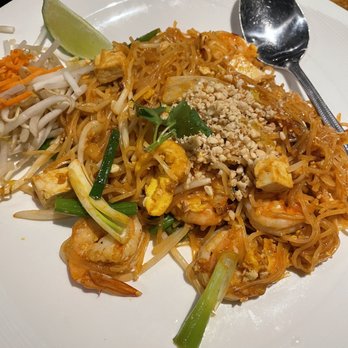 Kacha Thai Bistro - Shrimp Pad Thai - Thai Near Me - Walnut Creek, California Kacha Thai Bistro - Shrimp Pad Thai - Thai Near Me - Walnut Creek, California