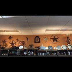 Casa Grande Consignment - South west wall Decour