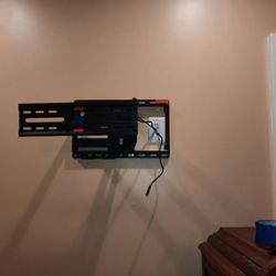 BMS Installs - Swivel mount with wire concealment