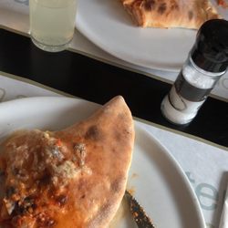 Vittoria - Calzone met hete pepers?