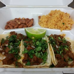 El Samborsito - Taco dinner