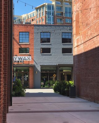 OMJ Clothing by null