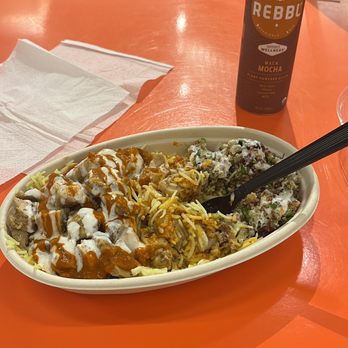 Mo'Rockin Fusion - Quinoa salad Cajun Chicken Bowl - Moroccan Near Me - Boston, Massachusetts Mo'Rockin Fusion - Quinoa salad Cajun Chicken Bowl - Moroccan Near Me - Boston, Massachusetts
