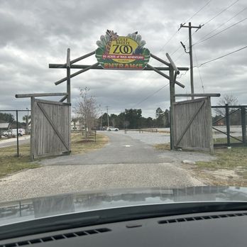 Gulf Breeze Zoo - Zoos Near Me - Gulf Breeze, Florida Gulf Breeze Zoo - Zoos Near Me - Gulf Breeze, Florida